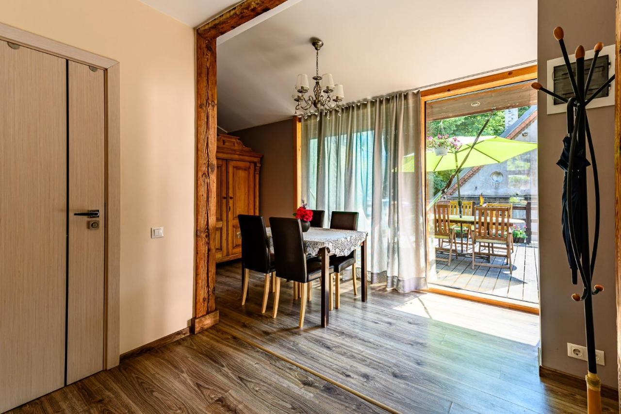 Holiday Apartment With Terrace Лиепая Экстерьер фото