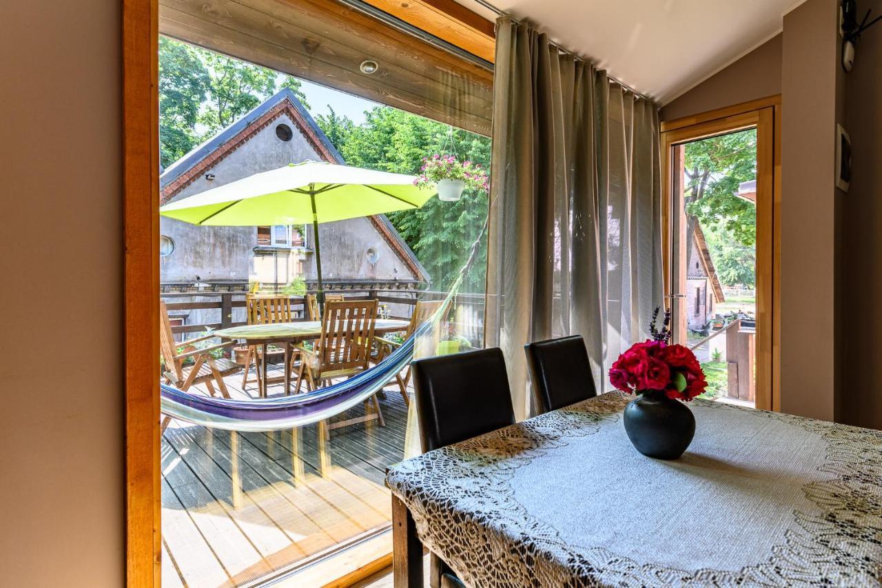 Holiday Apartment With Terrace Лиепая Экстерьер фото