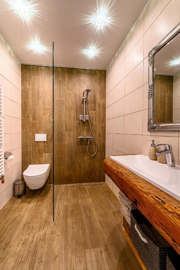 Holiday Apartment With Terrace Лиепая Экстерьер фото