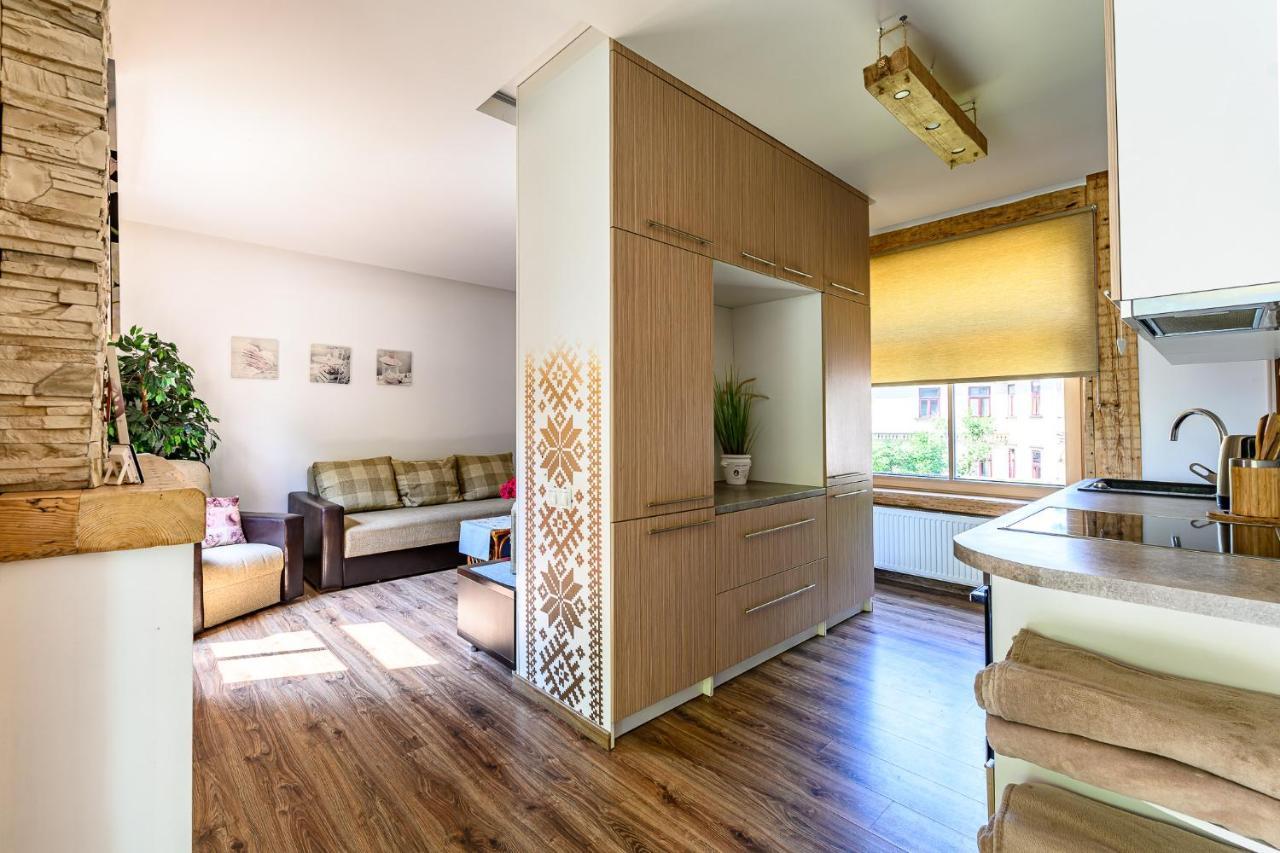 Holiday Apartment With Terrace Лиепая Экстерьер фото